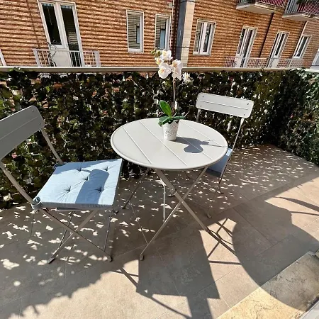 King'S Suite - Quiet And Refined In The Heart Of Milano Esterno foto